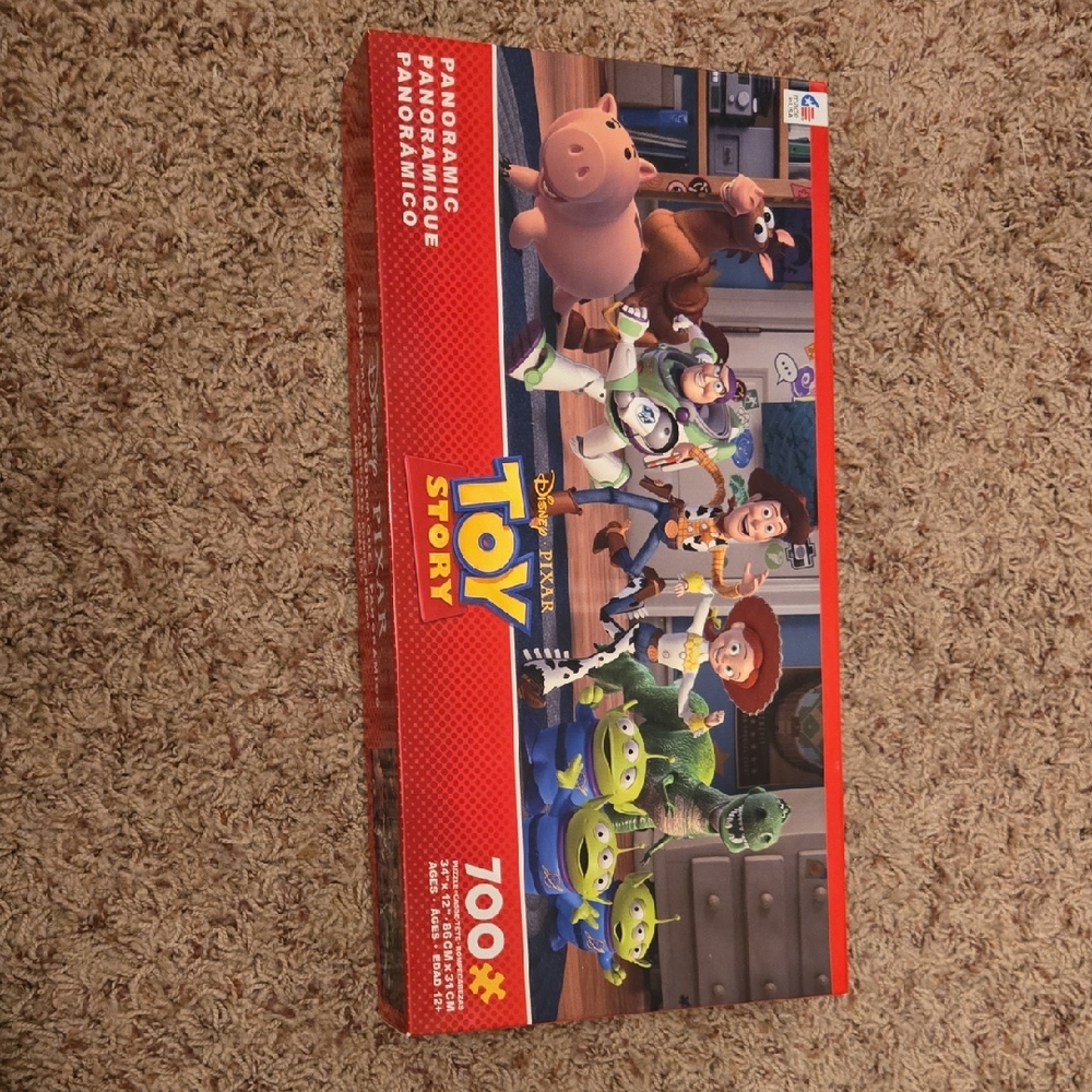 Disney Toy Story Puzzle - Red Box with 700 Pieces